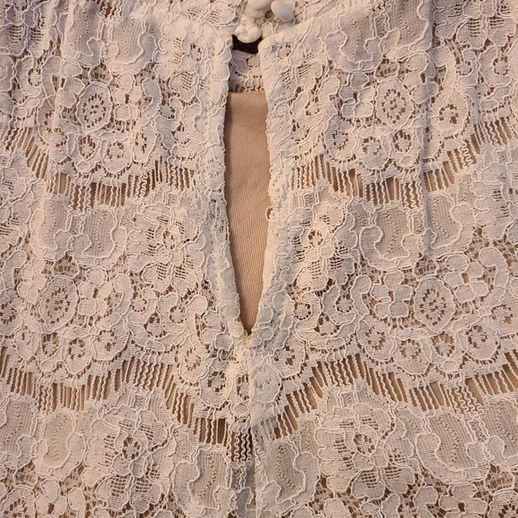 Love,fire blouse size S cream/tan - Picture 9 of 13